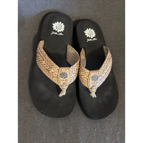 womens yellow box flip flops size 8 - Picture 2 of 8